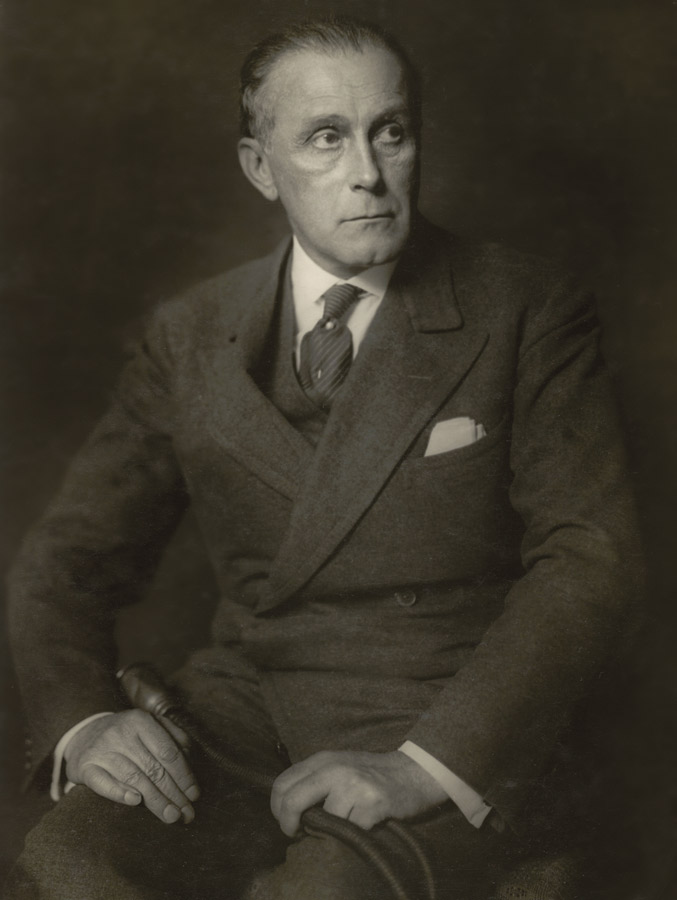 Retrato de Adolf Loos